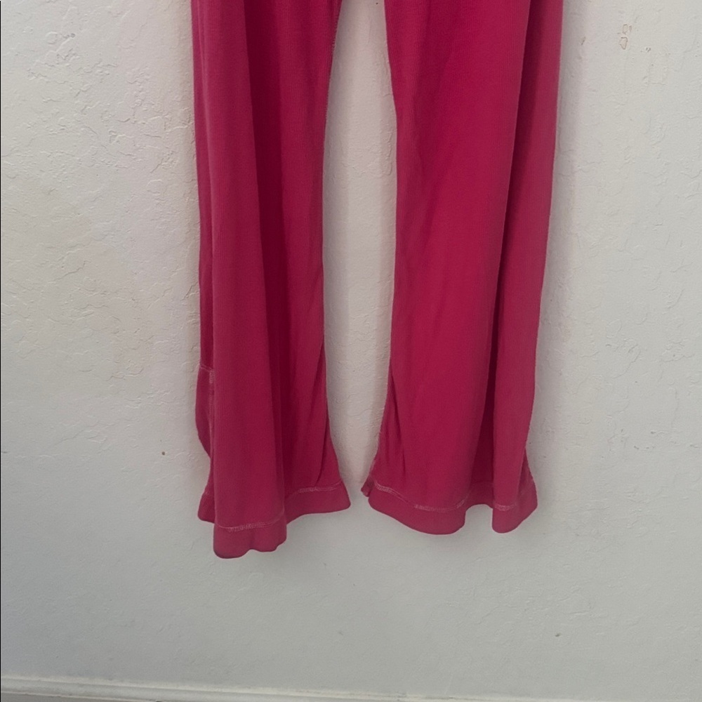 Urban Outfitters Sweet Dreams Pink Waffle Open Slit Ankle Lounge Pants XS - Picture 2 of 5